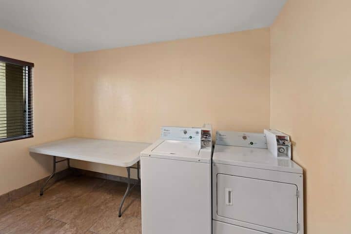 Room 22 of 29